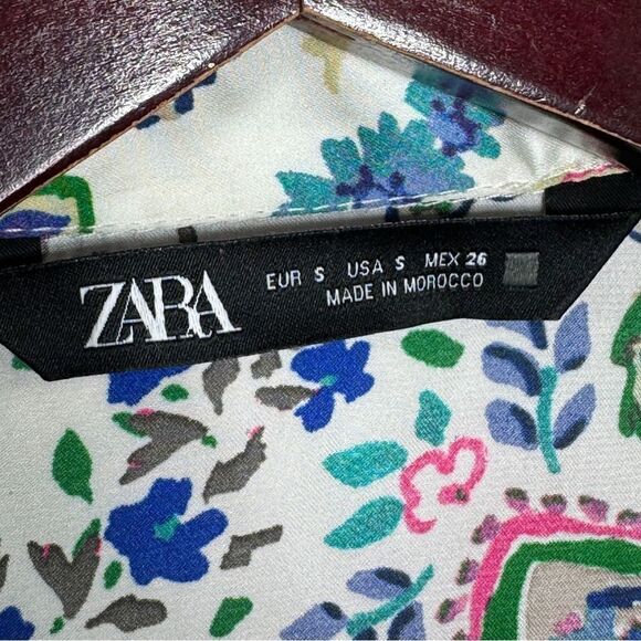 Zara Paisley Satin Button Up Blouse White Multi Small - Picture 9 of 13
